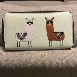 HOST PICK 🌺 Cute Llama Wallet